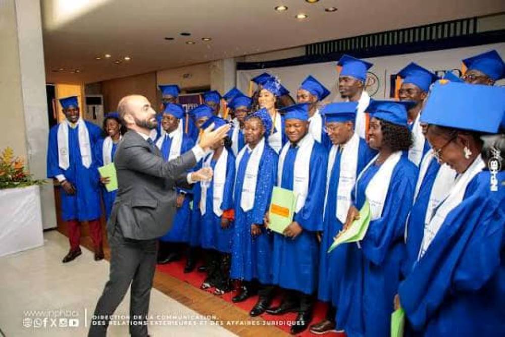 FORMATION–EMPLOI : LE PARTENARIAT INP-HB/PFO PRODUIT UNE NOUVELLE PROMOTION DE CADRES DU BTP