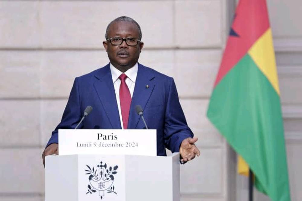 GUINEE-BISSAU/ RENVERSE PAR UN COUP D'ETAT, UMARU EMBALO SISSOCO EXFILTRE VERS LE SENEGAL