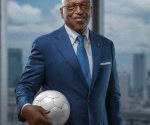image FOOTBALL : JACQUES ANOUMA DENONCE L’INGRATITUDE DU « MILIEU », L’ANECDOTE SUR DROGBA ET ARUNA